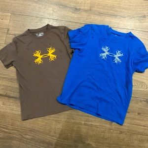 2 Under Armour short sleeve tees